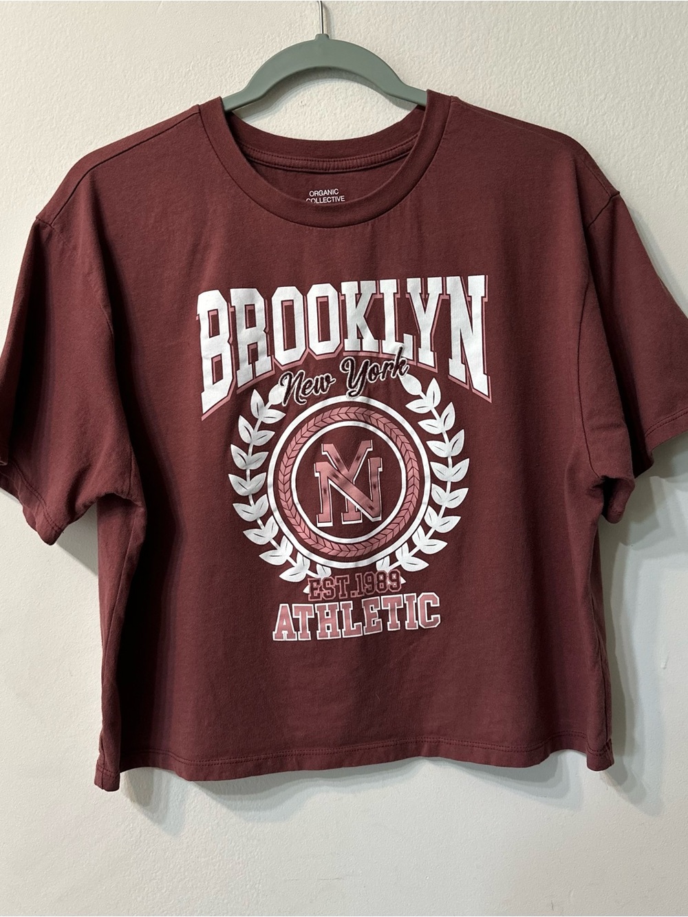 Organic Collective Brooklyn NY Graphic Crop T-Shirt Womens XL Maroon Cotton